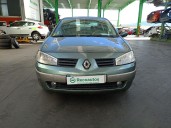 renault megane ii classic berlina del año 2004