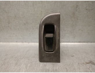 Recambio de mando elevalunas trasero derecho para hyundai trajet (fo) 2.0 crdi gls referencia OEM IAM 935853A100AX 935853A100AX 