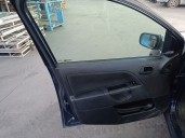 ford fiesta (cbk) del año 2003