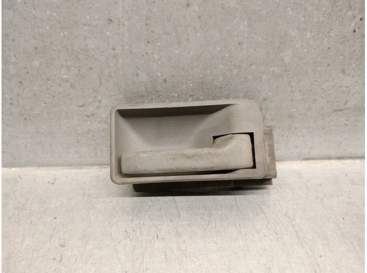 Recambio de maneta interior trasera derecha para opel corsa a 1.2 referencia OEM IAM 90119816 