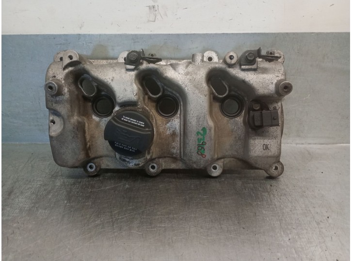 Replacement rocker cover for Hyundai Getz (TB) 1.5 CRDi CAT OEM IAM reference 2241027700 2241027700 