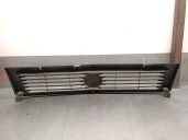 Recambio de rejilla delantera para opel corsa a 1.2 referencia OEM IAM 90291104  