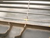 Recambio de rejilla delantera para opel corsa a 1.2 referencia OEM IAM 90291104  