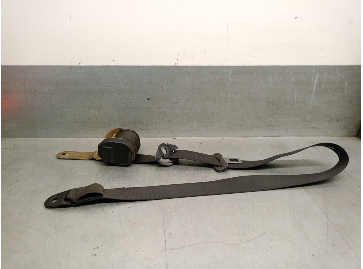 Replacement front right seat belt for Opel Corsa A 1.2 OEM IAM reference 90320158 