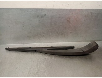 Recambio de brazo limpia trasero para renault clio iii 1.5 dci diesel cat referencia OEM IAM 8200213059 7701059392 