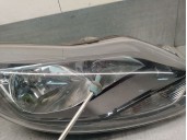 Recambio de faro derecho para ford focus iii 1.6 ecoboost referencia OEM IAM BM5113W029CH 1873933 VISTEON
