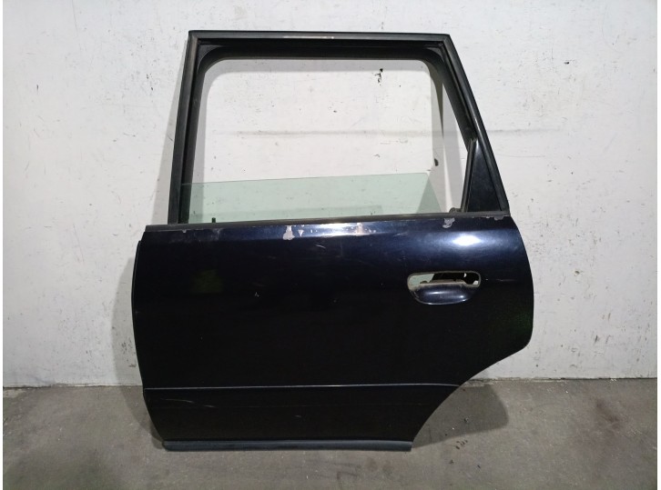 Recambio de puerta trasera izquierda para audi a4 avant (b5) 1.9 tdi referencia OEM IAM 8D0833051F  8D0833051F