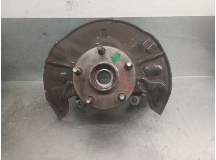 Recambio de mangueta delantera derecha para toyota avensis wagon (t25) 2.2 d-cat referencia OEM IAM 4321105060 4321105060 