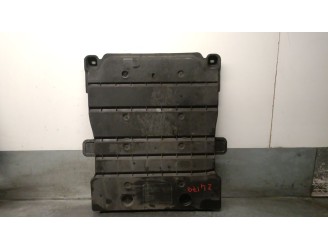 Recambio de cubrecarter para audi a3 sportback (8va, 8vf) 1.6 tdi referencia OEM IAM 5Q0825230H 5Q0825229C 