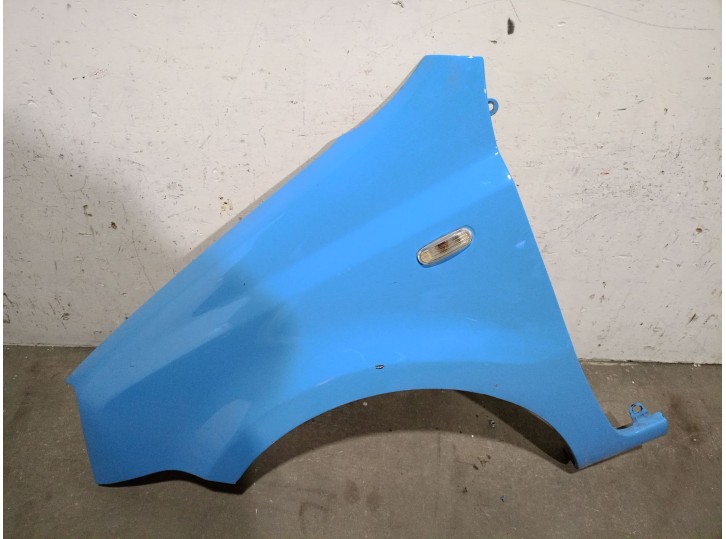 Recambio de aleta delantera izquierda para fiat panda (169) 1.1 referencia OEM IAM 46827088 46827088 