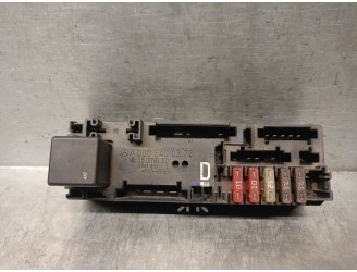 Recambio de caja reles / fusibles para mercedes-benz clase e (w210) berlina diesel 2.7 cdi 20v cat referencia OEM IAM A000540037