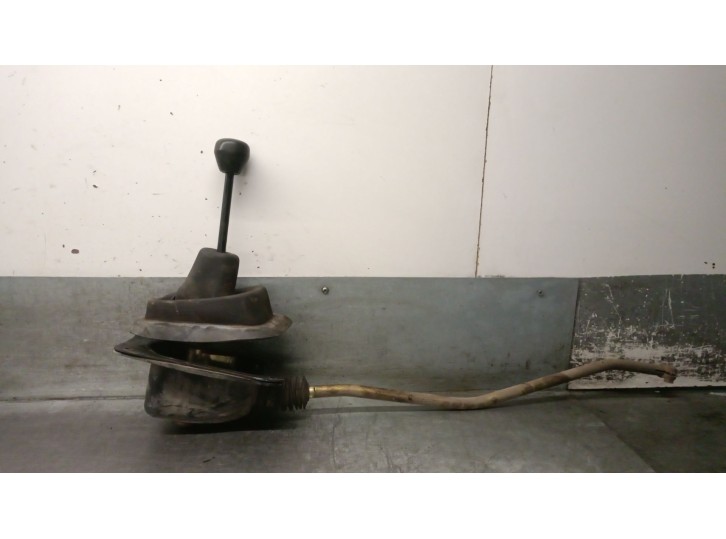 Recambio de palanca cambio para opel corsa a 1.2 referencia OEM IAM 12S  