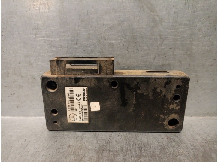 Recambio de modulo electronico para mercedes-benz clase e (w210) berlina diesel 2.7 cdi 20v cat referencia OEM IAM A2208200985 