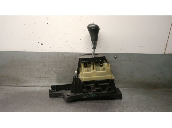 Recambio de palanca cambio para mercedes-benz clase b (w245) 2.0 cdi cat referencia OEM IAM 169267056 A1693701009 