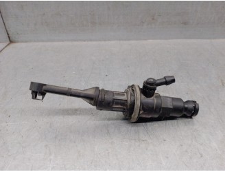 Recambio de bomba embrague para renault master ii furgoneta (jd) 2.8 dti diesel referencia OEM IAM 5110012100 