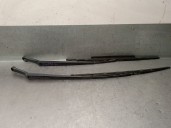 Recambio de brazo limpia delantero derecho para audi a4 avant (b5) 1.9 tdi referencia OEM IAM 8D1955408D 8D1955408F 