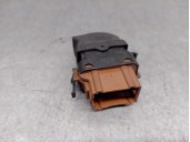 Recambio de mando elevalunas delantero derecho para renault trafic ii autobús (jl) 2.0 dci 115 referencia OEM IAM 8200057321 820