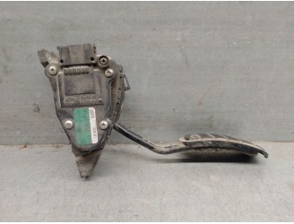 Recambio de potenciometro pedal para renault master ii furgoneta (jd) 2.8 dti diesel referencia OEM IAM 7700314525 7700314525 HE