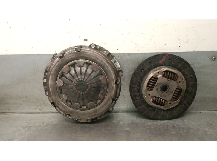 Recambio de kit embrague para mini mini (r50,r53) one referencia OEM IAM 21207561754 21207561754 VALEO