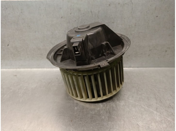 Recambio de motor calefaccion para fiat coupe (175) 1.8 16v cat referencia OEM IAM 90225  