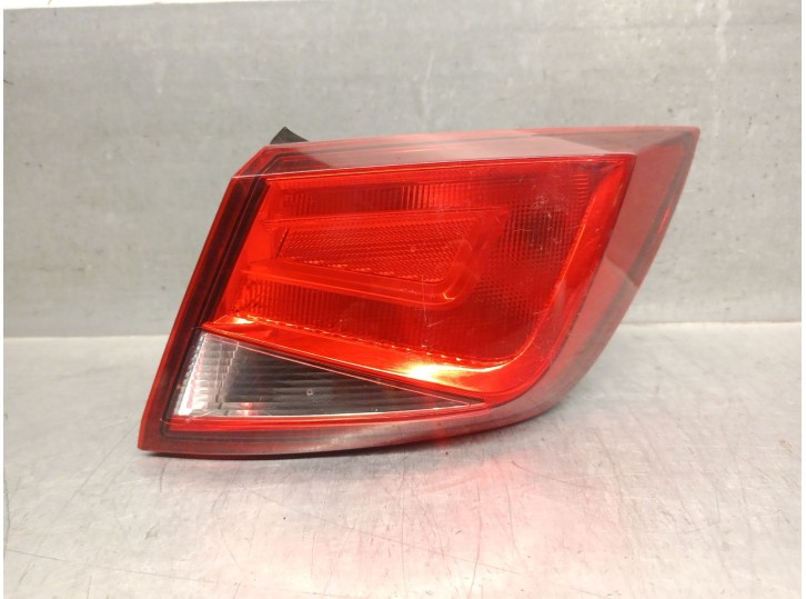 Recambio de piloto trasero derecho para seat leon st (5f8) fr referencia OEM IAM 5F9945096 5F9945096 90047802 VALEO