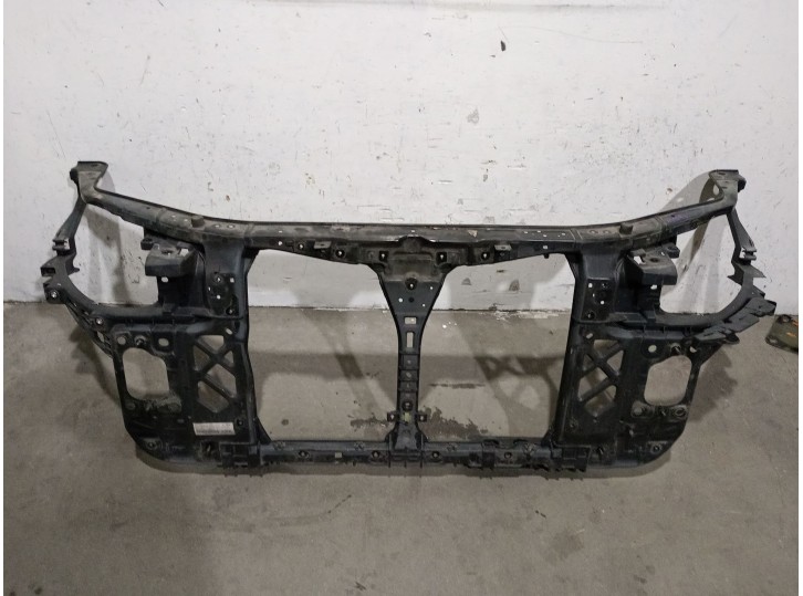 Recambio de panel frontal para kia cee´d hatchback (ed) 1.4 referencia OEM IAM 641011H300 641011H300 