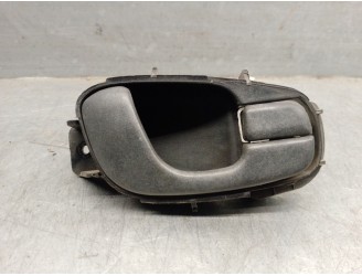 Replacement right front interior door handle for Daewoo Lanos 1.5 CAT OEM IAM reference 96304019 