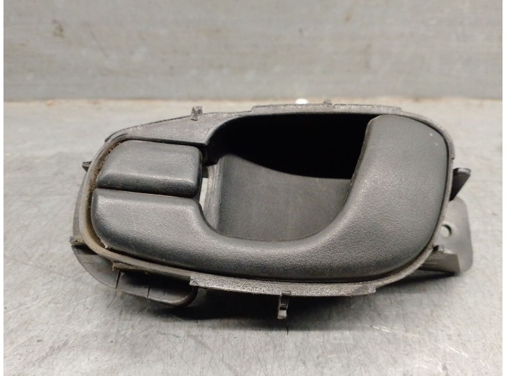 Replacement left rear interior door handle for Daewoo Lanos 1.5 CAT OEM IAM reference 96304018 
