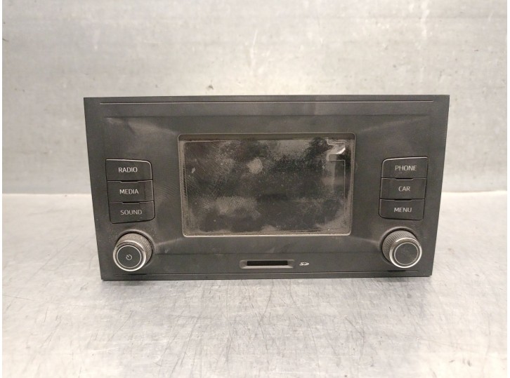 Recambio de pantalla multifuncion para seat leon st (5f8) fr referencia OEM IAM 5F0035871D 5F0035871D 