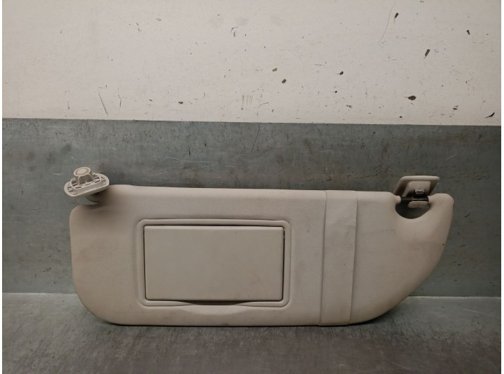 Recambio de parasol izquierdo para citroën c3 ii 1.4 referencia OEM IAM 8163HV 8163HV 