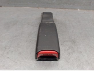 Recambio de enganche cinturon delantero derecho para daewoo lanos 1.5 cat referencia OEM IAM 96236532 96236532 