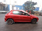 peugeot 206 berlina del año 2004