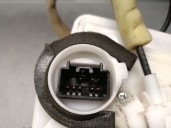 Recambio de cerradura puerta delantera izquierda para mazda 2 lim. (de) 1.5 16v cat referencia OEM IAM 7K28B0257 ZY 