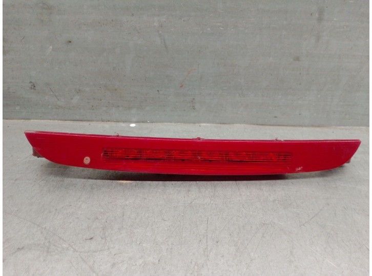Recambio de luz central de freno para peugeot 308 sw i (4e_, 4h_) 1.6 hdi referencia OEM IAM 9681481880 6351FK 