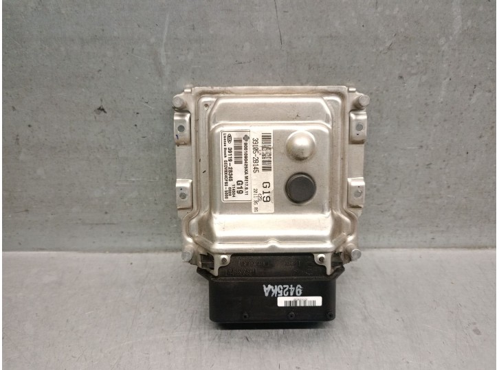 Recambio de centralita motor uce para kia cee´d hatchback (ed) 1.4 referencia OEM IAM 391192B345 GEDVBX4CFS0 BOSCH