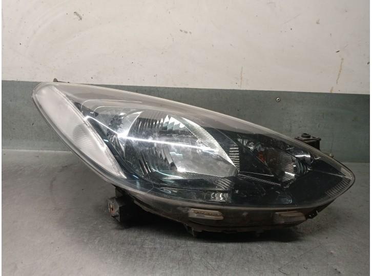 Recambio de faro derecho para mazda 2 lim. (de) 1.5 16v cat referencia OEM IAM ZY ZY 