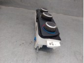 Recambio de mando climatizador para renault megane iii berlina 5 p 1.5 dci diesel fap referencia OEM IAM E1072183A 275109859R VA