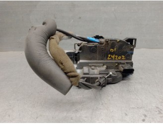 Recambio de cerradura puerta delantera izquierda para renault megane iii berlina 5 p 1.5 dci diesel fap referencia OEM IAM 80503