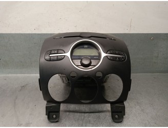 Recambio de sistema audio / radio cd para mazda 2 lim. (de) 1.5 16v cat referencia OEM IAM DF7466AR0 14797629 