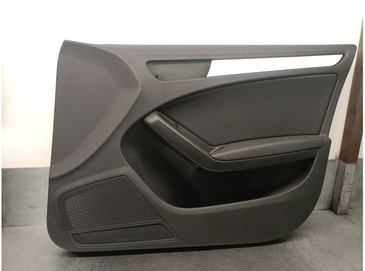Recambio de guarnecido puerta delantera derecha para audi a4 b8 avant (8k5) 2.7 tdi referencia OEM IAM 8K1867106 8K0867104A 