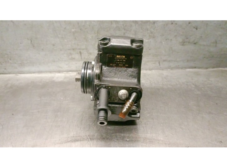 Recambio de bomba inyeccion para mercedes-benz clase e (w210) berlina diesel 3.2 cdi cat referencia OEM IAM A6130700001 A6130700