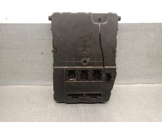 Recambio de centralita motor uce para renault scenic ii dci diesel referencia OEM IAM 8200565863 S122326109A SIEMENS