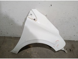 Recambio de aleta delantera derecha para peugeot 208 1.2 12v vti referencia OEM IAM 9672971480 9672971480 