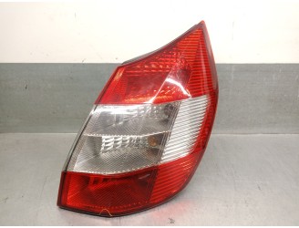 Recambio de piloto trasero derecho para renault scenic ii dci diesel referencia OEM IAM 8200493375 8200493375 