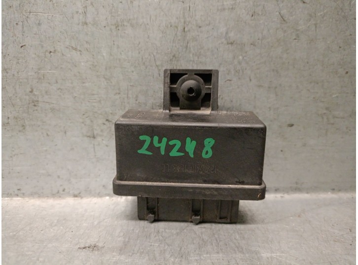 Recambio de caja precalentamiento para peugeot partner kombi 1.6 16v hdi cat referencia OEM IAM 240107 240107 