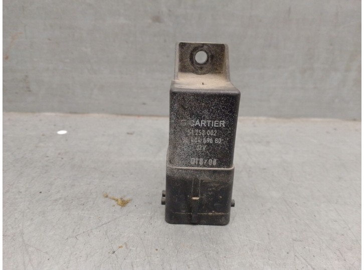 Recambio de caja precalentamiento para citroën c4 berlina collection referencia OEM IAM 9640469680  