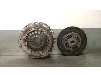 Recambio de kit embrague para renault megane iii berlina 5 p 1.5 dci diesel fap referencia OEM IAM 7711368167 7711368167 LUK