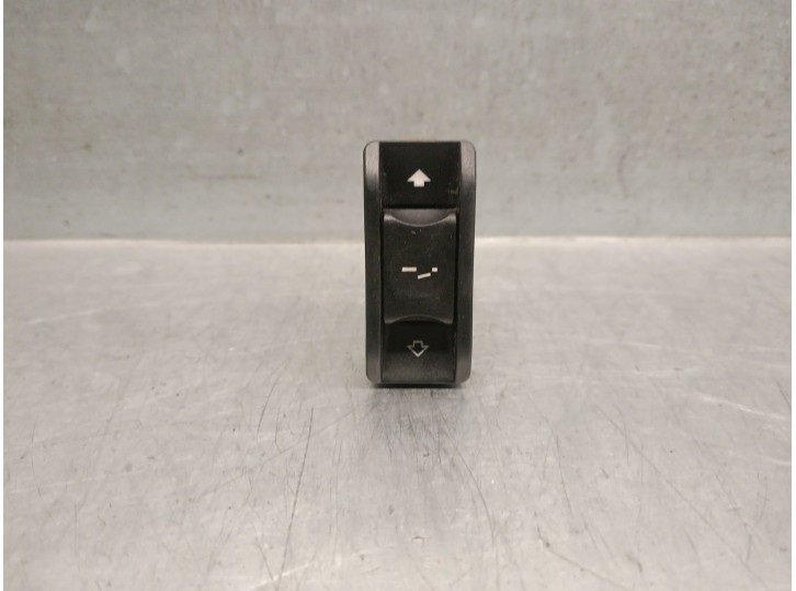 Recambio de mando techo solar para bmw serie 3 compact (e46) 2.0 16v diesel cat referencia OEM IAM 61316907288 61316907288 