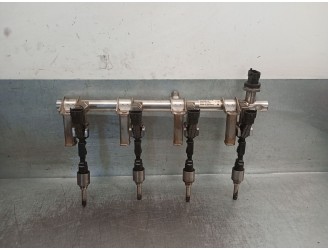 Recambio de rampa inyectora para ford focus iii 1.6 ecoboost referencia OEM IAM BM5G9H487CA 1699561 0261555065 BOSCH