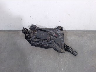 Recambio de deposito combustible para peugeot 308 sw ii (lc_, lj_, lr_, lx_, l4_) 1.6 bluehdi 120 referencia OEM IAM 9813676180 